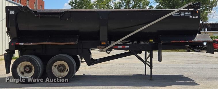 image for item EV1587 2014 Ranco Anvil 24-26QF end dump trailer