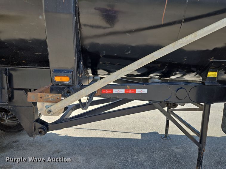 image for item EV1587 2014 Ranco Anvil 24-26QF end dump trailer