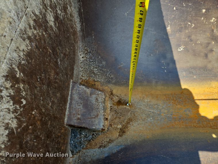 image for item EV1587 2014 Ranco Anvil 24-26QF end dump trailer