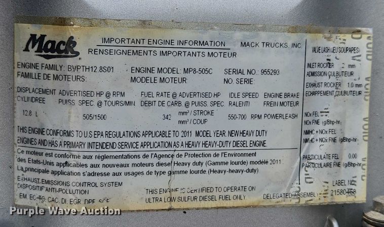 image for item EV1588 2012 Mack CHU613 semi truck