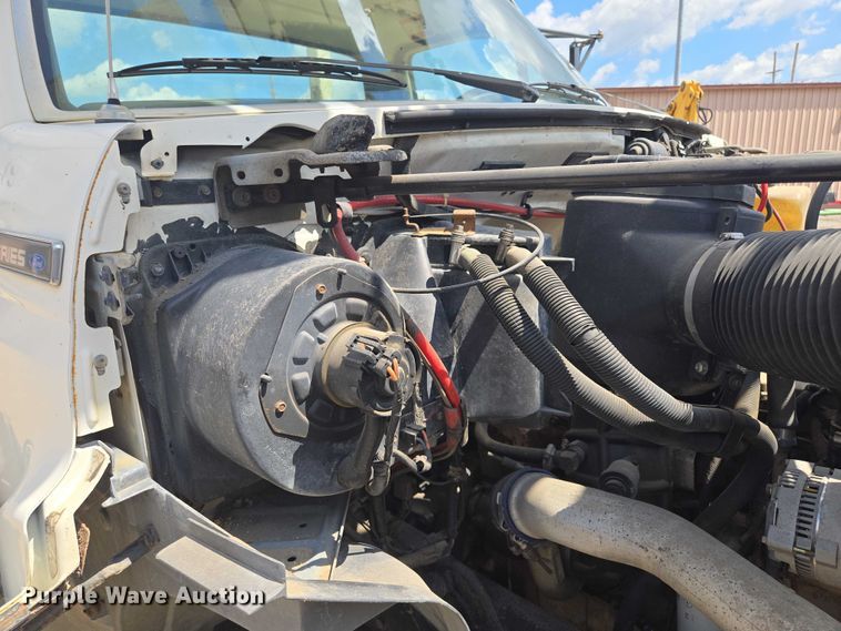 image for item EV1590 1997 Ford F800 digger derrick truck