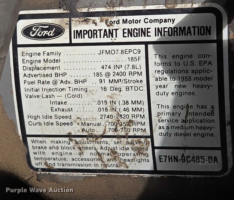 image for item EV1591 1988 Ford F800 truck cab and chassis