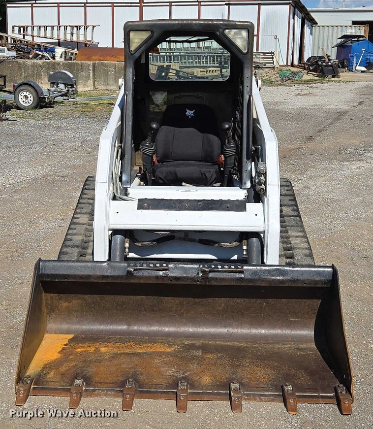 MINI CARGADOR SOBRE ORUGAS 2008 BOBCAT T180
