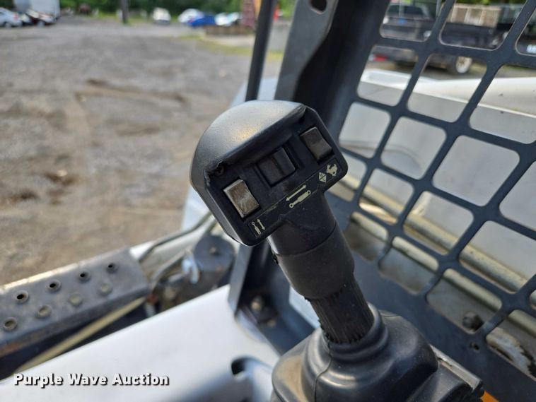 image for item EV1595 2008 Bobcat T180 tracked skid steer loader