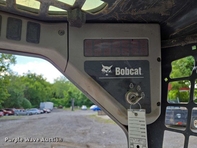image for item EV1595 2008 Bobcat T180 tracked skid steer loader