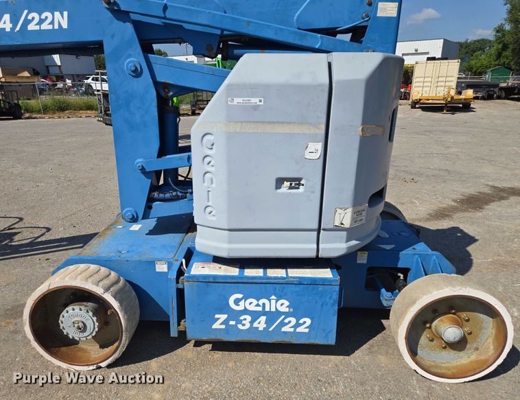 image for item EV1597 1998 Genie Z-34/22N boom lift