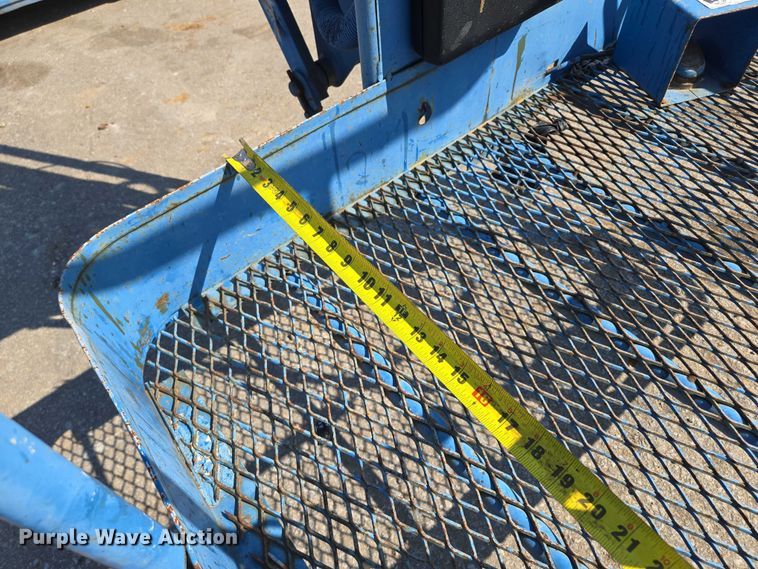 image for item EV1597 1998 Genie Z-34/22N boom lift