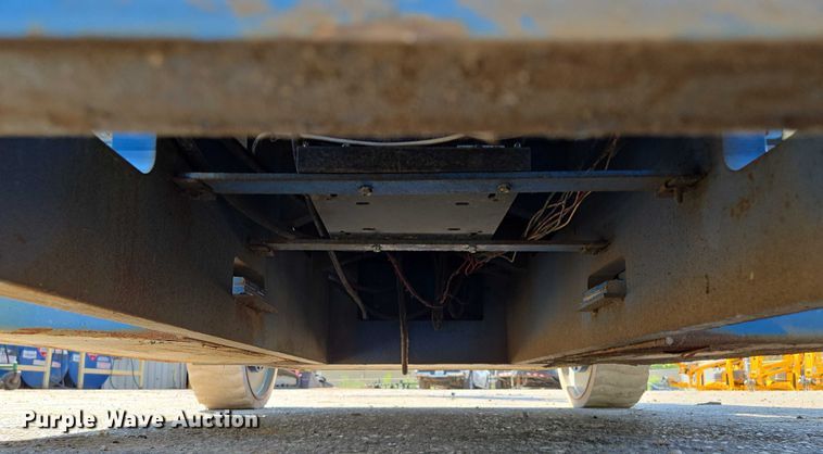 image for item EV1597 1998 Genie Z-34/22N boom lift