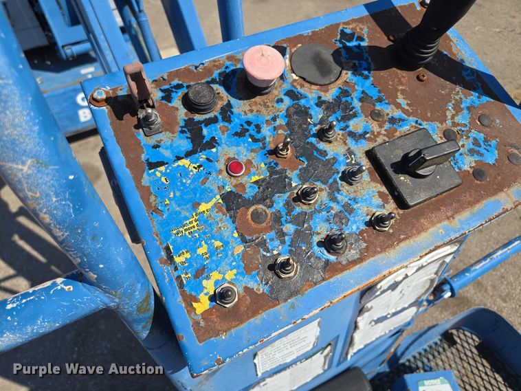 image for item EV1597 1998 Genie Z-34/22N boom lift