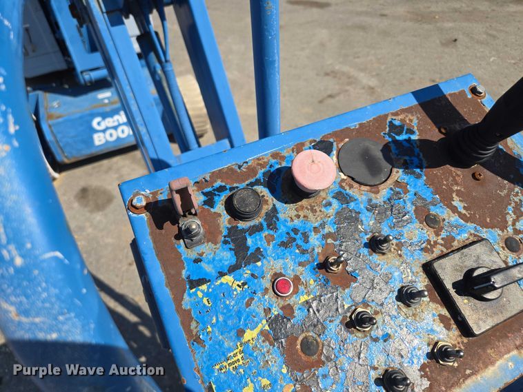 image for item EV1597 1998 Genie Z-34/22N boom lift