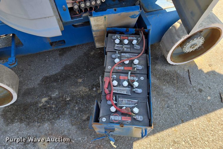 image for item EV1597 1998 Genie Z-34/22N boom lift