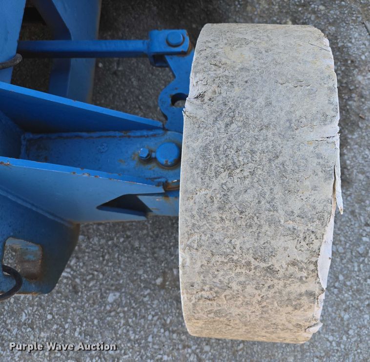 image for item EV1597 1998 Genie Z-34/22N boom lift