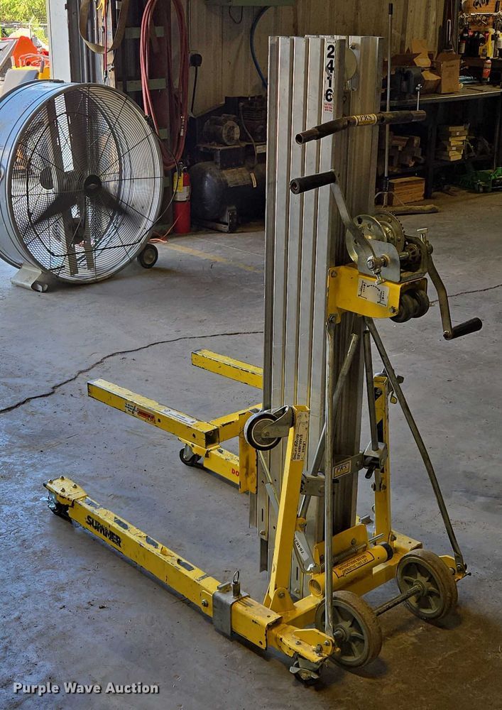 image for item EV1599 Sumner 2416 vertical lift