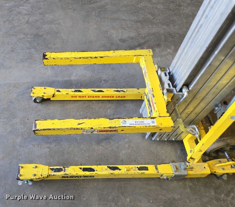 image for item EV1599 Sumner 2416 vertical lift