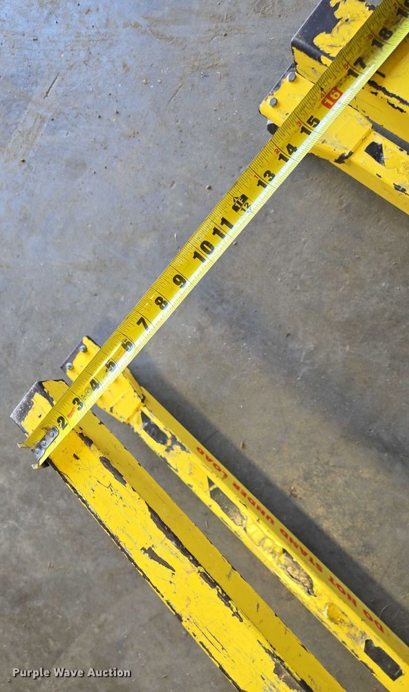 image for item EV1599 Sumner 2416 vertical lift