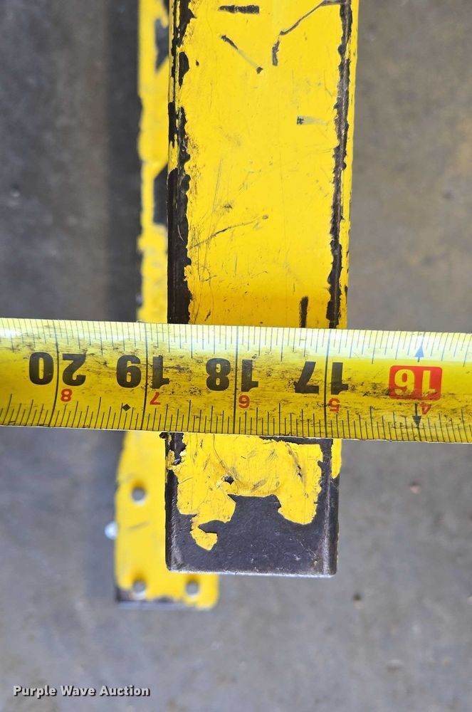 image for item EV1599 Sumner 2416 vertical lift