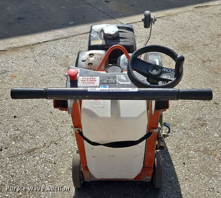 image for item EV1602 Husqvarna FS400LV concrete saw