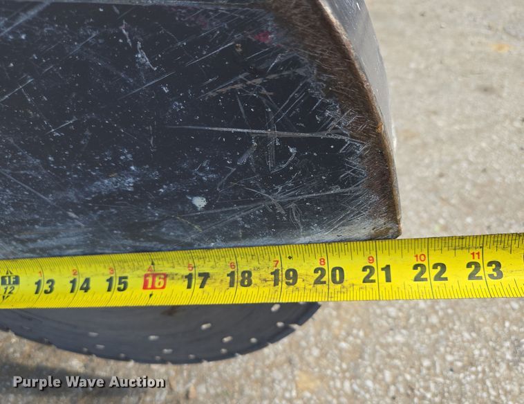 image for item EV1602 Husqvarna FS400LV concrete saw