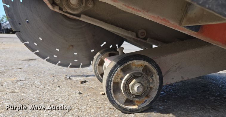 image for item EV1602 Husqvarna FS400LV concrete saw