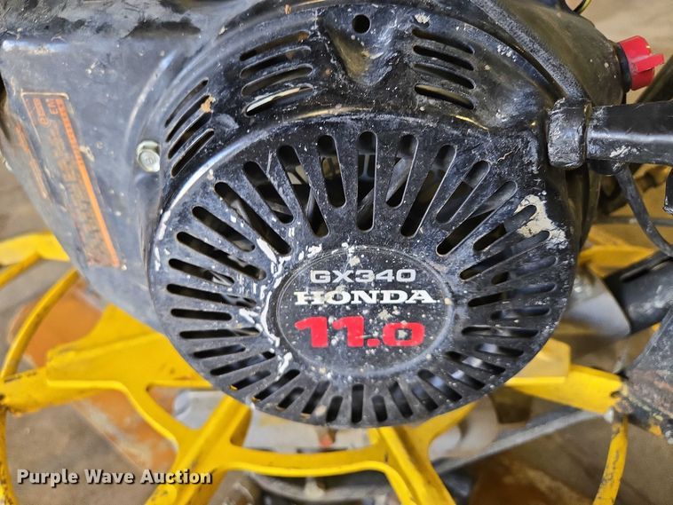 image for item EV1603 Wacker Neuson power trowel