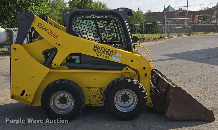 image for item EV1604 Wacker Neuson SW 28 skid steer loader