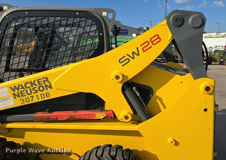 image for item EV1604 Wacker Neuson SW 28 skid steer loader