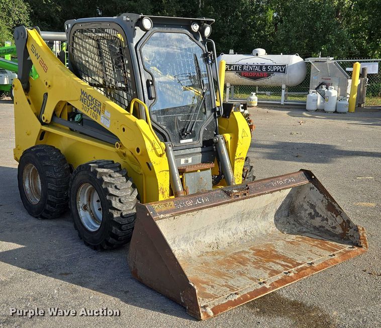 image for item EV1604 Wacker Neuson SW 28 skid steer loader