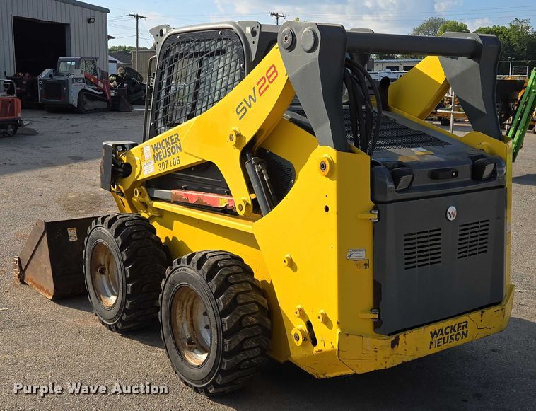 image for item EV1604 Wacker Neuson SW 28 skid steer loader