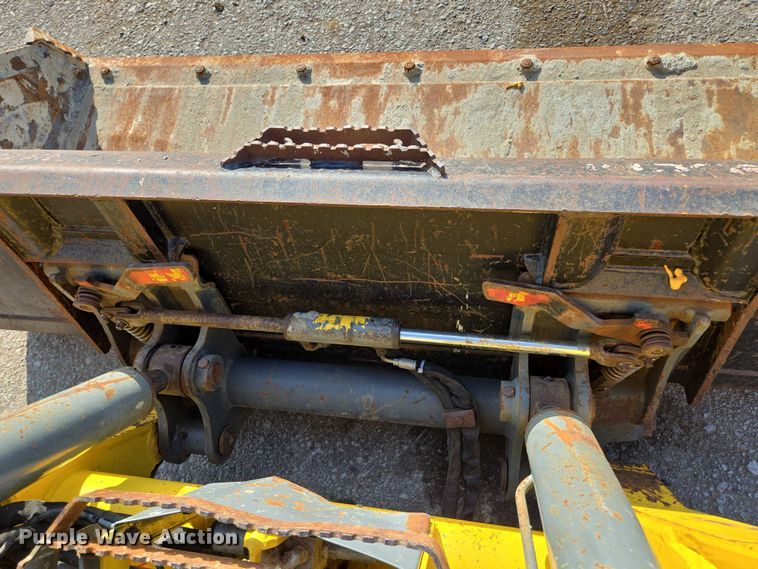 image for item EV1604 Wacker Neuson SW 28 skid steer loader