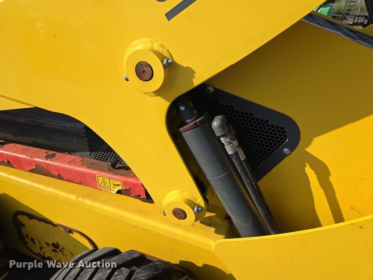 image for item EV1604 Wacker Neuson SW 28 skid steer loader