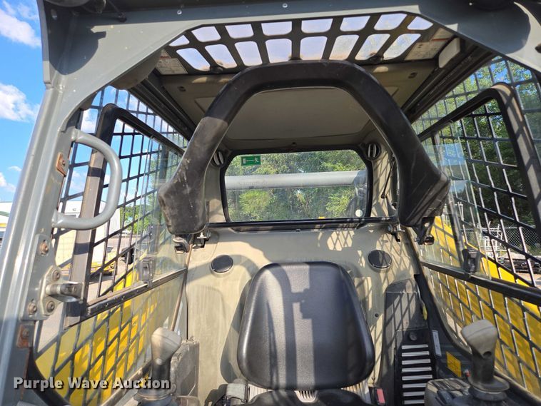 image for item EV1604 Wacker Neuson SW 28 skid steer loader