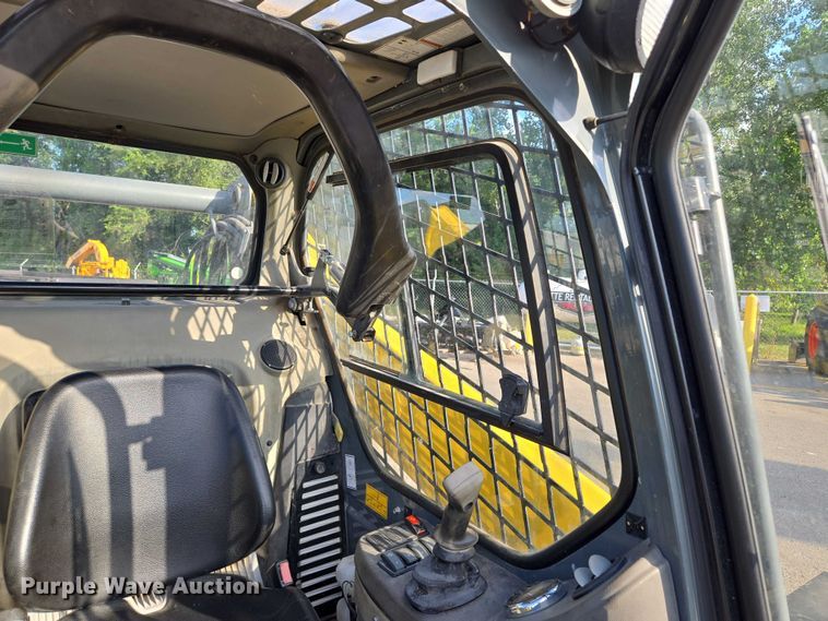 image for item EV1604 Wacker Neuson SW 28 skid steer loader