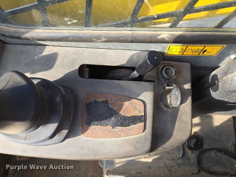 image for item EV1604 Wacker Neuson SW 28 skid steer loader