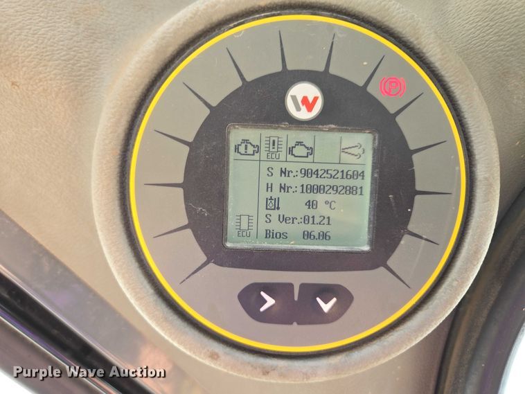 image for item EV1604 Wacker Neuson SW 28 skid steer loader