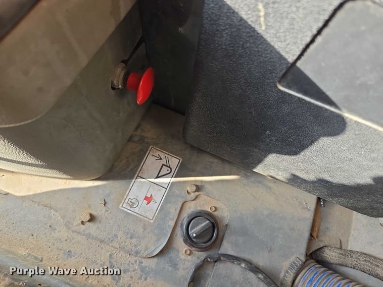 image for item EV1604 Wacker Neuson SW 28 skid steer loader