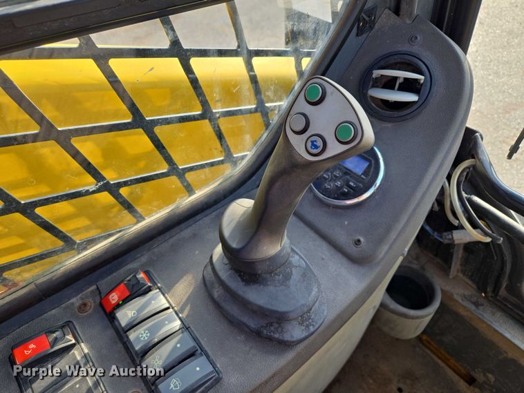 image for item EV1604 Wacker Neuson SW 28 skid steer loader