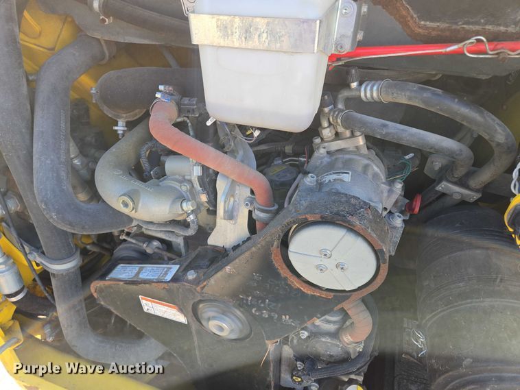 image for item EV1604 Wacker Neuson SW 28 skid steer loader