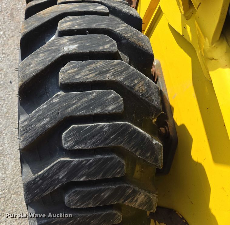 image for item EV1604 Wacker Neuson SW 28 skid steer loader