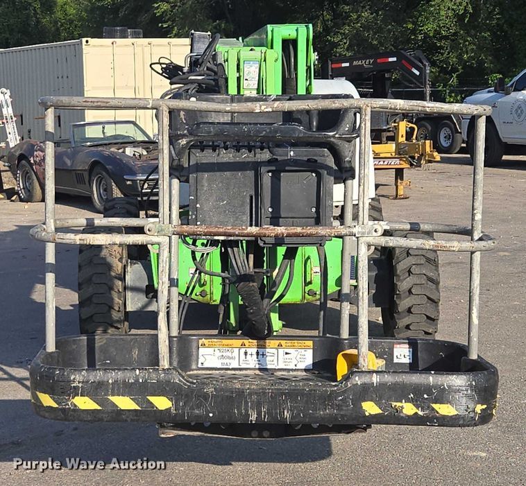 image for item EV1605 Nifty SP64 boom lift