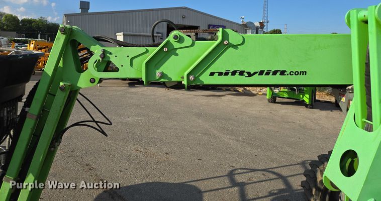 image for item EV1605 Nifty SP64 boom lift