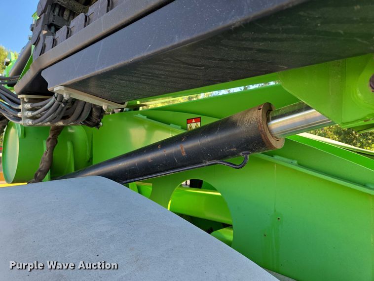 image for item EV1605 Nifty SP64 boom lift