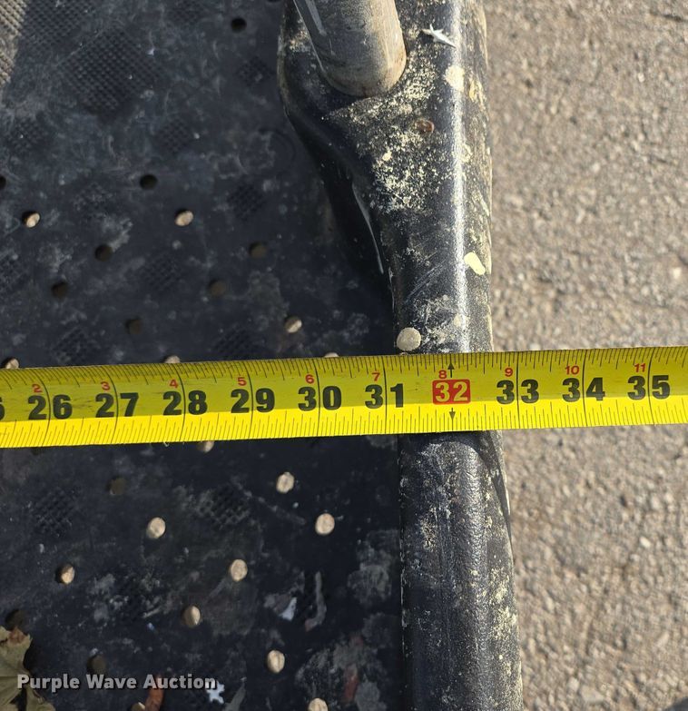 image for item EV1605 Nifty SP64 boom lift