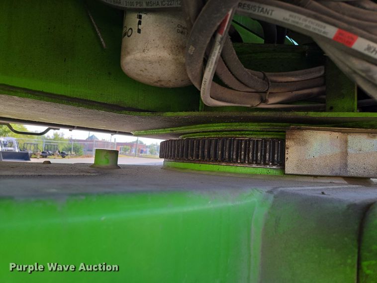 image for item EV1605 Nifty SP64 boom lift