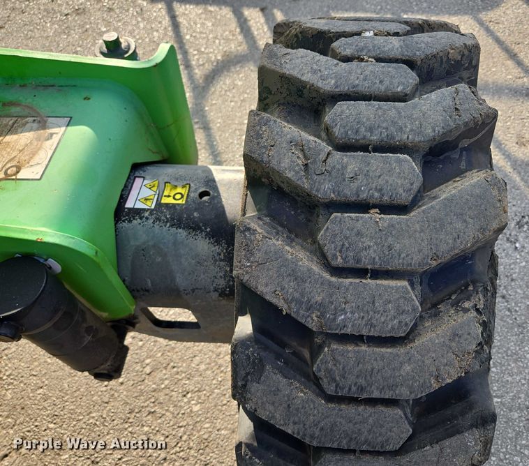 image for item EV1605 Nifty SP64 boom lift