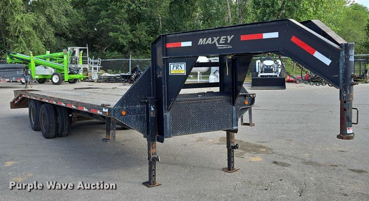 image for item EV1606 2010 Maxey Trailers Mfg.. equipment trailer