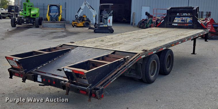 image for item EV1606 2010 Maxey Trailers Mfg.. equipment trailer