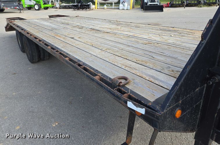 image for item EV1606 2010 Maxey Trailers Mfg.. equipment trailer