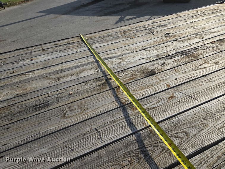 image for item EV1606 2010 Maxey Trailers Mfg.. equipment trailer