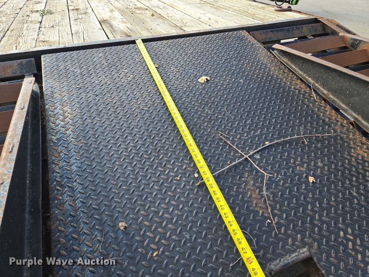 image for item EV1606 2010 Maxey Trailers Mfg.. equipment trailer