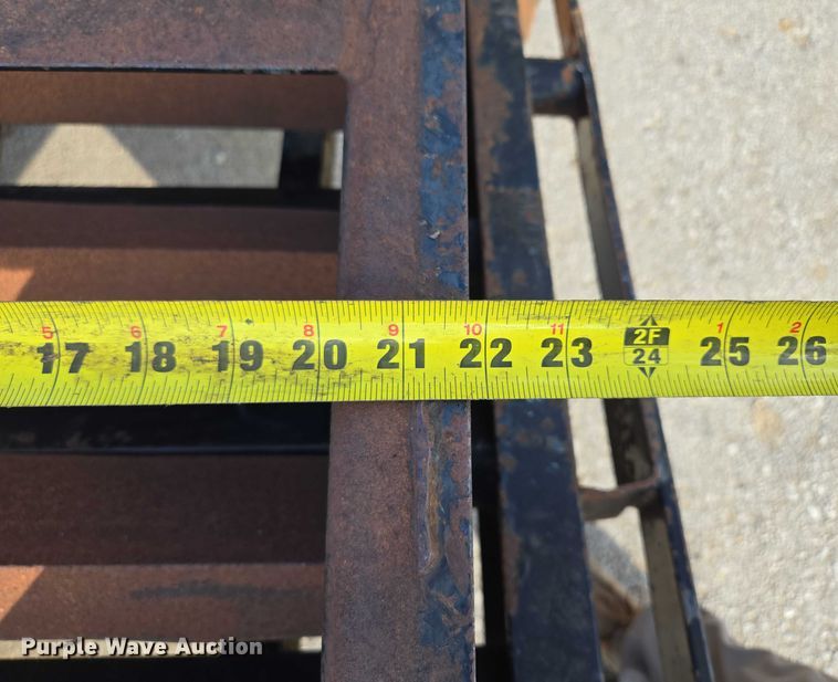 image for item EV1606 2010 Maxey Trailers Mfg.. equipment trailer